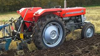 1975 Massey Ferguson 135 25 Litre 3Cyl Diesel Tractor With Ransomes Plough [upl. by Kimberli]