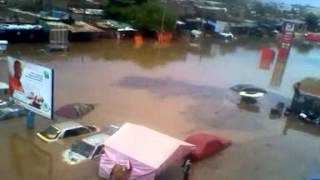 La pluie à Grand Médine Dakar le dimanche 26 Août 2012 Sénégal hivernage 2012 [upl. by Cowden]