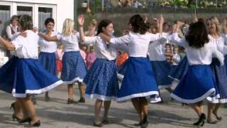 Magyar Népdalok  Ennek a kislánynak  Hungarian folks songs [upl. by Nauqaj]