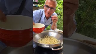 Spaghetti with Clams 🇮🇹 Recipe chefmaxmariola foodie [upl. by Harl]