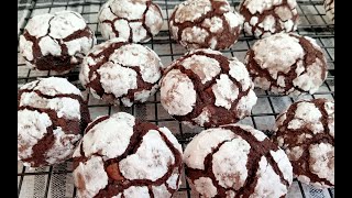 Chocolate Crinkle Cookies [upl. by Horton]