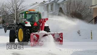 Déneigement résidentiel à Laval [upl. by Caroline]