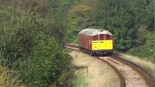 London Tube Stock 1938 auf der Isle of Wight Sept 2011 [upl. by Legim]