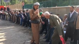 Hakkari düğünleri taşbaşı köyü düğünleri halaya giren dayı böyle halay görülmedi kurdish wedding [upl. by Eener805]