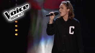 Gyða Margrét Kristjánsdóttir  Whos Loving You  The Voice Iceland 2016  The Blind Auditions [upl. by Aidnac]