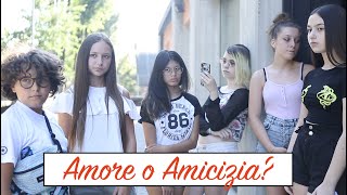 Corto Amore o Amicizia Cosè per te lamicizia [upl. by Leviralc]