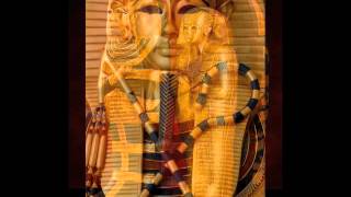 Visite guidée dans lexpo Toutankhamon [upl. by Celisse57]