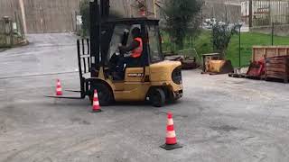 Video Corso Patentino Muletto Savona [upl. by Aelgna368]