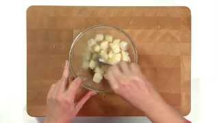 Instructievideo Croutons maken [upl. by Lissie202]