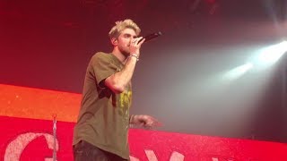 The Chainsmokers  Closer Live in Paris France 20 Feb 2018 [upl. by Nnainot987]