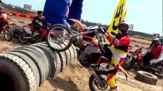 Clases de MX y Enduro con Chris Birch KTM Rider presentado por Todomotospe [upl. by Ahsinik]