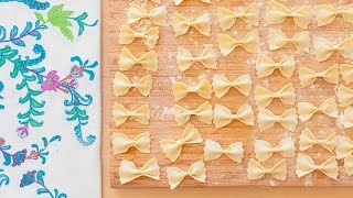 Selbstgemachte Pasta Farfalle selber machen Schmetterlingsnudeln [upl. by Kara]