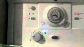 Worcester Bosch Greenstar CDi combination boiler boiler flashing Red amp Blue Video 01 [upl. by Temhem973]