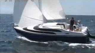 The MacGregor 26M Power Sailboat [upl. by Nomra]