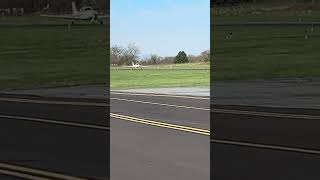 Cirrus SR20 Gusty Wind Takeoff [upl. by Bakki610]