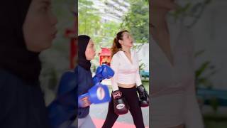 Nadiya Shahab dan Aprena Muaythai [upl. by Sansen]