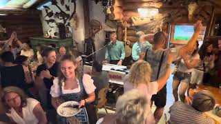 Alpenstarkstrom auf der Blockhütte Oberstaufen Aug 23 Video 14 Partyband [upl. by Aura754]