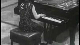 Martha Argerich play Chopin quotPolonaise N°6 lheroiquequot [upl. by Refannej584]