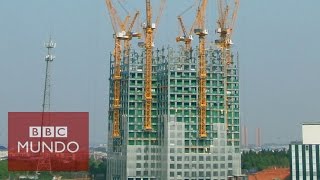 Timelapse China construye un edificio de 57 pisos en 19 días [upl. by Lattimer]