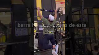 SACA UNAS ALOTAS 🦅CON LAS DOMINADAS fitness parati Foryou espalda viralvideo [upl. by Reppep]