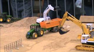 EXPOSITION DE MINIATURE AGRICOLE FECAMP 2012 001wmv [upl. by Dee Dee167]