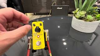 Donner Guitar Delay Pedal for Pedal Boards Electric Guitar Yellow Fall Analog Delay Guitar Review [upl. by Yddur]