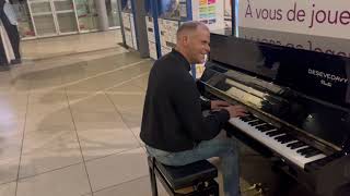 Captivating Moonlight Sonata Piano Rendition Blind Pianist at the Train Station 🎹🌙BlindPianoGenius [upl. by Nicolina890]