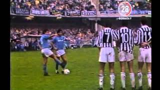 NapoliJuventus 10 3111985 La punizione di MARADONA  Radiocronaca di Enrico Ameri [upl. by Amanda640]