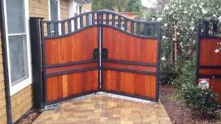 Trackless Bi Fold Gate  Automatic Gate Bi Folding with In Ground Viking I8 [upl. by Okier995]