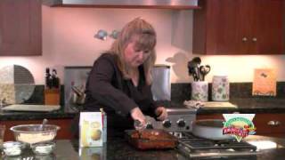 Quick Healthy and Easy Beef Tamale Pie Recipe by Vitalicious [upl. by Anahsak545]