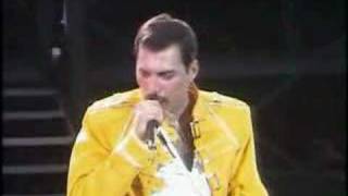 Freddie Mercury vs Crowd [upl. by Sowell]