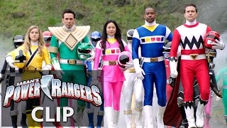 Power Rangers en Español de España  Llegan Los Rangers Legendarios [upl. by Anaej]