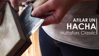 Cómo afilar un hacha Hultafors Classic Trekking Axe Consejos cuidados y técnicas  Axe sharpening [upl. by Amehr645]