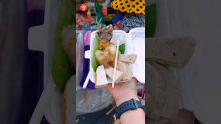 What Vietnamese eat for breakfast Pyramidal Rice Dumpling [upl. by Ariek]