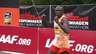 Geoffrey Kamworor smashes the world record at Copenhagen Half Marathon 19 [upl. by Stoll]