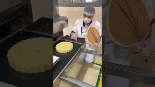 How Many Workers Are Slacking Off In The Mooncake Factory cake mooncake food [upl. by Enileve]