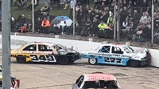 Saloon Stock Cars National Shootout Round 1 Taunton [upl. by Eliathan]