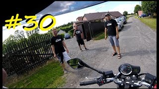 Český Motovlog 30  Návštěva u Bez Komprese  zranil jsem se  SmajliCZEk automechanik [upl. by Lunnete]