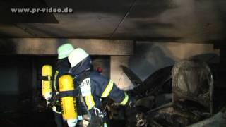 21092011  Edingen  Brand in Tiefgarage  32 Bewohner evakuiert [upl. by Animas]