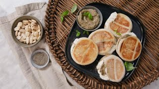 La ricetta delle tigelle con stracchino e pesto di melanzane pronte in 20 minuti [upl. by Jenilee918]