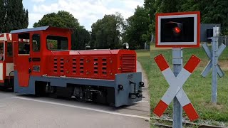 Miniature Crossing at Killesbergpark 3 Railway Crossing Stuttgart [upl. by Wauters]