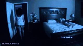 Les scènes coupées de quot Paranormal activity 1 quot [upl. by Inaffit]