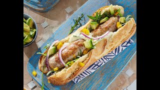 Recept Hotdog deluxe met basilicummayonaise – Colruyt [upl. by Angelica571]