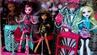 Monster High Frights Camera Action Premier Party Playset Review [upl. by Ralyt]