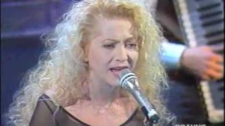 Patrizia Bulgari  Amica di scuola  Sanremo 1992m4v [upl. by Anielram]