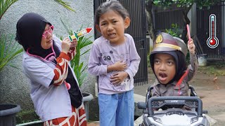 Husna sakit perut kebanyakan makan eskrim  bermain dokterdokteran dan polisipolisian  Zein husna [upl. by Berenice]