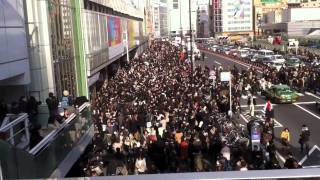 Japan Vlog  Shinjuku  Earthquake 90 [upl. by Bonnette]