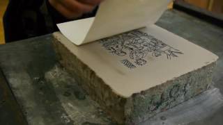 Lithographie  encrage et impression [upl. by Getraer]