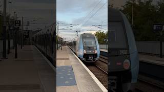 Départ en pleine balle d’une Z50000 en gare de Achères ville ￼ idfm train z50000 sncf train [upl. by Clippard]