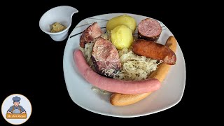 Choucroute Garnie La Recette Authentique étape par étape [upl. by Nerhtak]